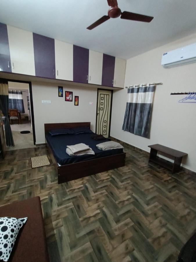Doctor'S Homestay Tiruvannāmalai Esterno foto