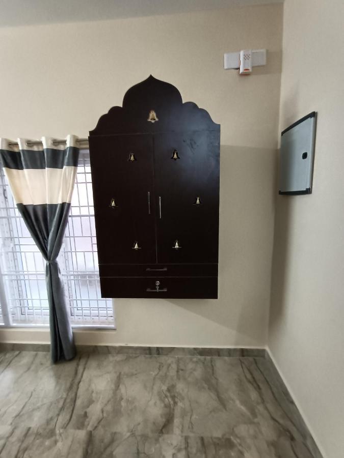 Doctor'S Homestay Tiruvannāmalai Esterno foto
