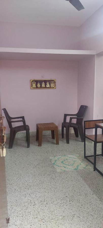 Doctor'S Homestay Tiruvannāmalai Esterno foto